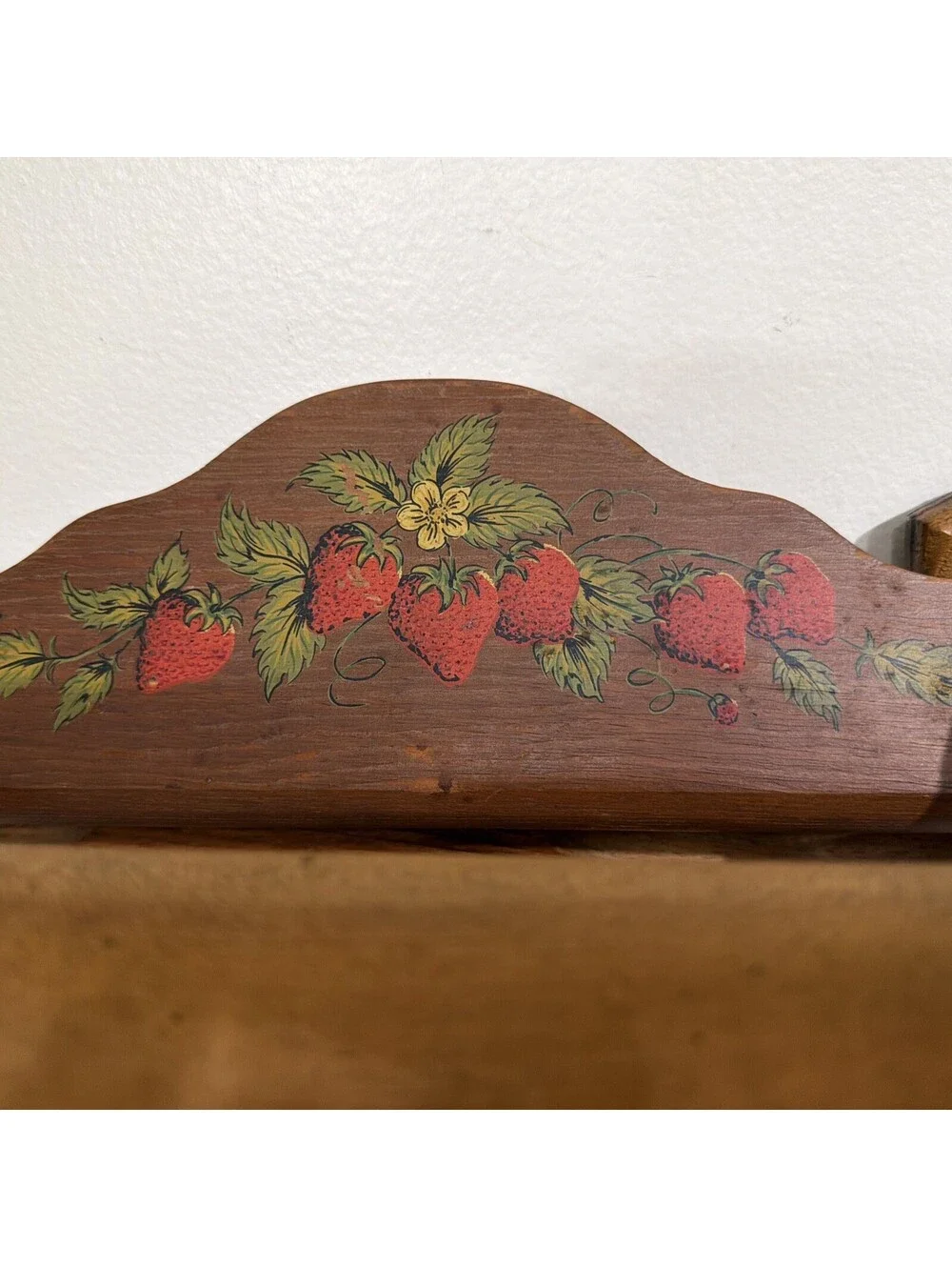 Rolling Pin & Holder Wood VTG Kitchen Display Red Strawberry Paper Towel Retro